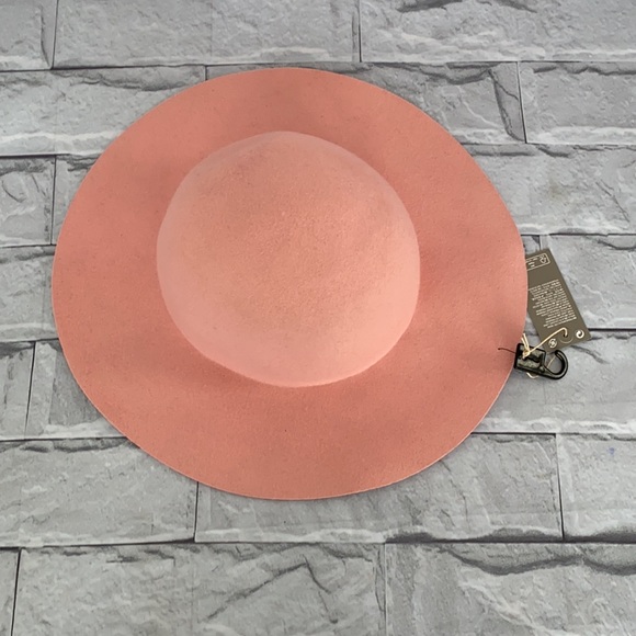 H&M Divided 100% wool pink hat - Picture 5 of 11